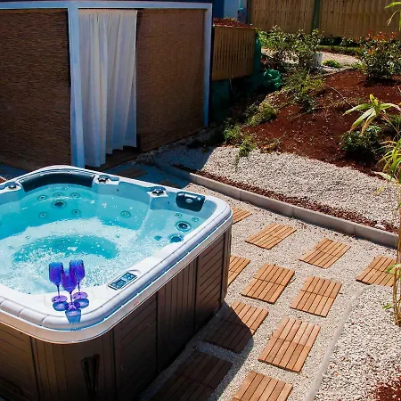 Semesterbostad Holiday Camping Kastanija.2 Novigrad Istria